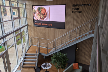 Digital signage for workplace solutions